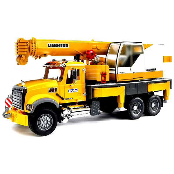 Kamion Mack sa kranom Liebherr Bruder-028183